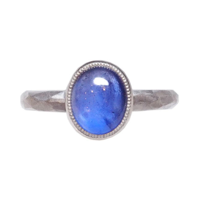 Pt900 sapphire ring