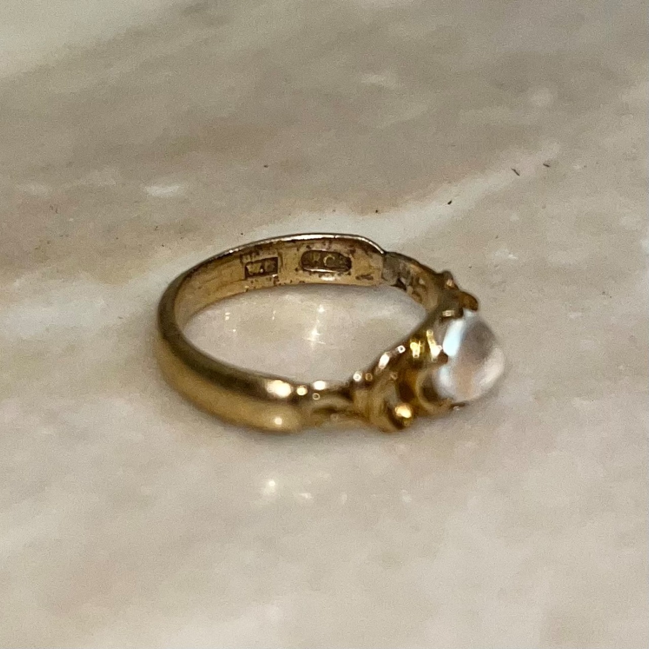 antique victorian 18ct gold botanical motif ring set with moonstone