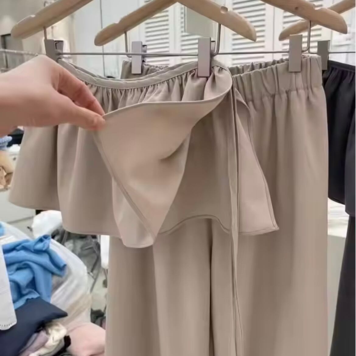 layered casual wide pants