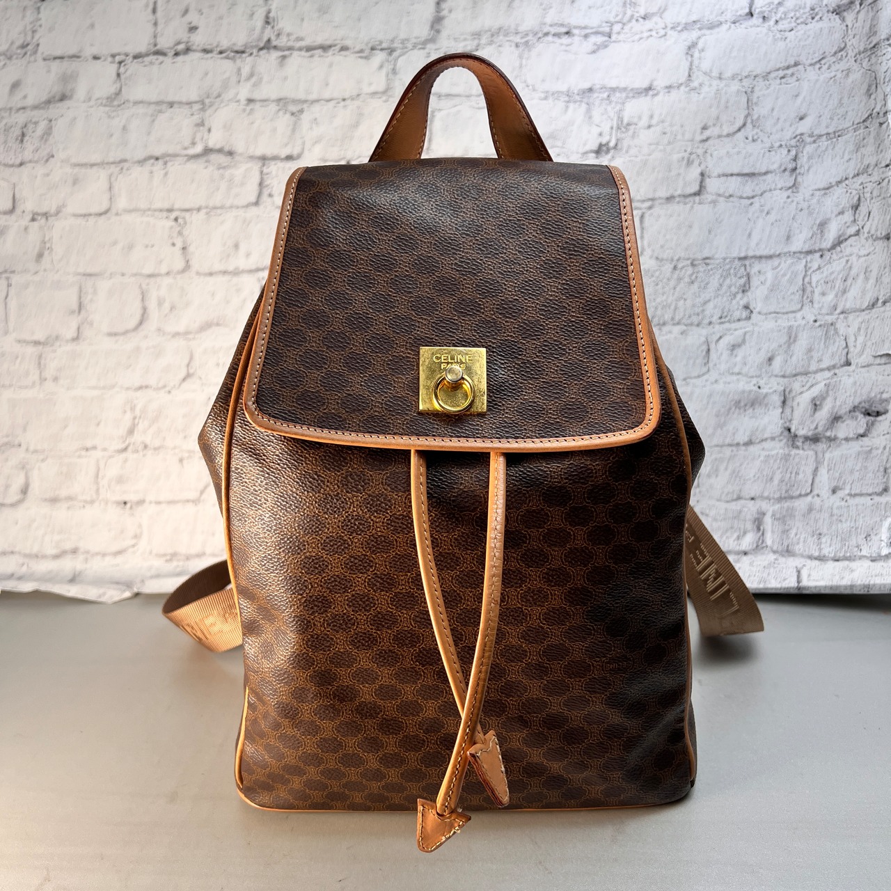CELINE セリーヌ マカダム レザー バックパック・リュック ブラウン A-12929