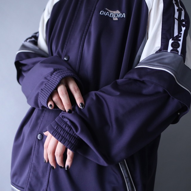 sleeve joint snap button design loose silhouette gimmick track jacket