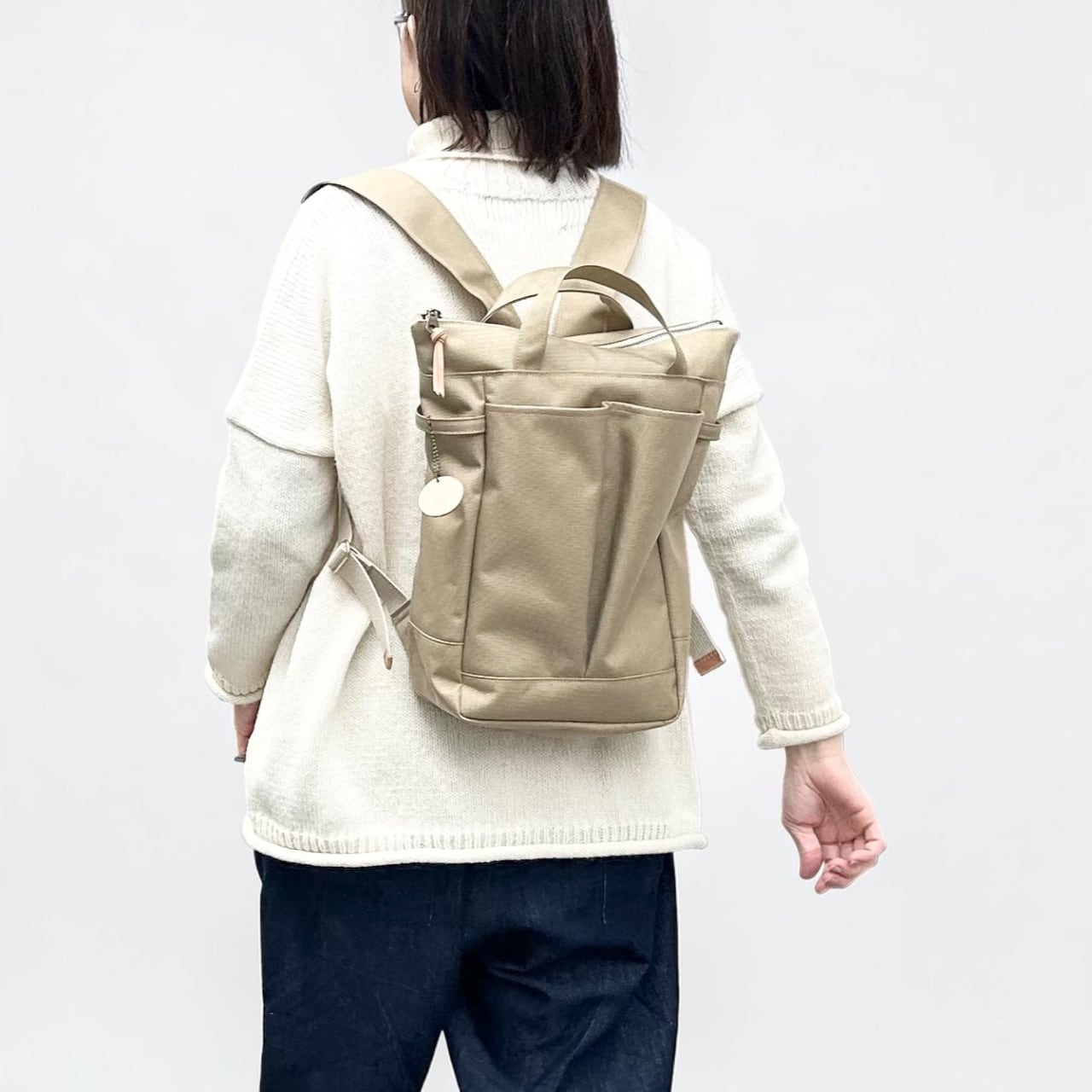 ベージュ ナイロン リュック 即納商品 hike30：ベージュ（撥水加工ナイロン素材リュック） | clueto