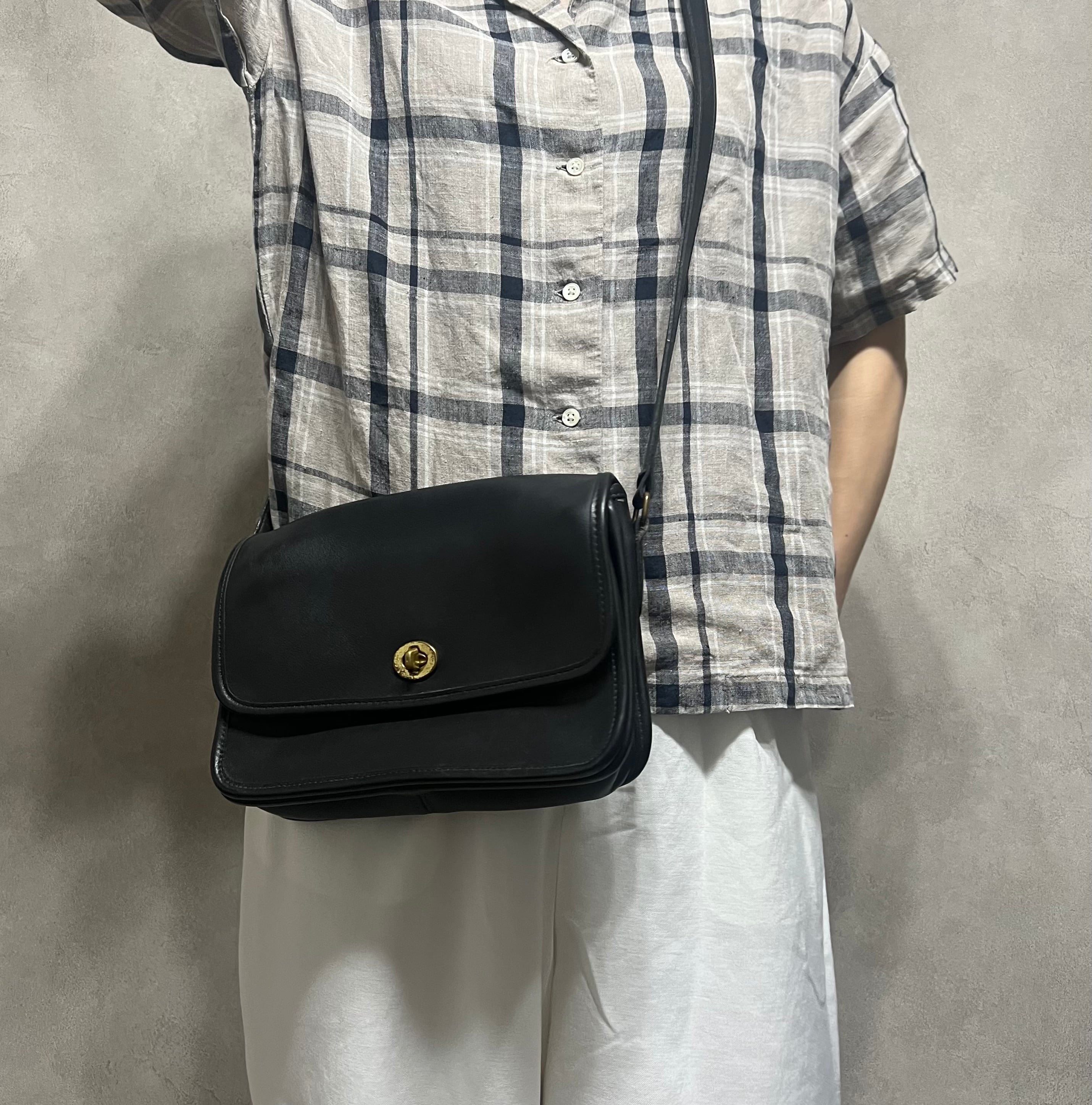 COACH　ターンロック　ショルダーバッグ