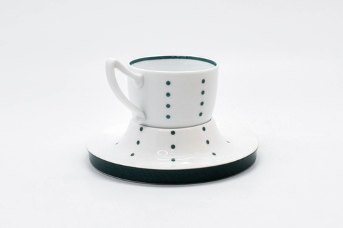 カップソーサー