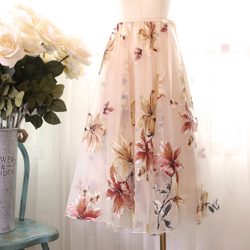 スカート レディース ロングスカート 花柄スカート レース プリーツ シフォン 透け感 切り替え 裏地付き 花柄 フラワー ミモレ丈 Aライン ウエストゴム かわいい 大人可愛い シフォン きれいめ フェミニン おしゃれ お洒落 おとな ナチュラル キュート ガーリー 通勤 OL 学生 通学 デート お出かけ 女子会 アプリコット 春 夏 秋 冬 10代 20代 30代 韓国 韓国系 着回し 普段使い 重ね着 体型カバー コーデ 韓国ファッション フレンチファッション キュート ワンサイズ 送料無料