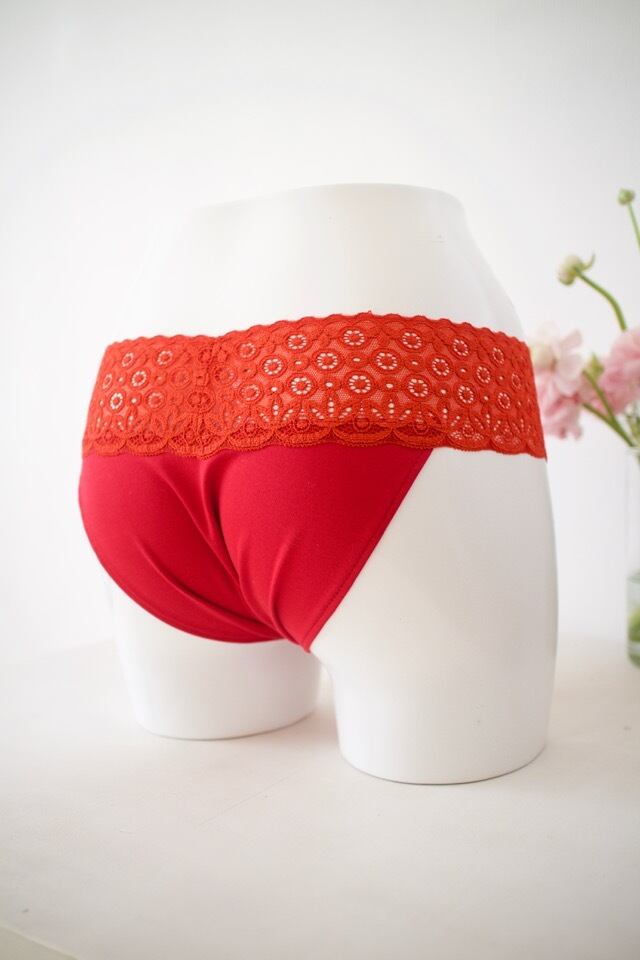 Punties* ローライズタイプ <レッド>