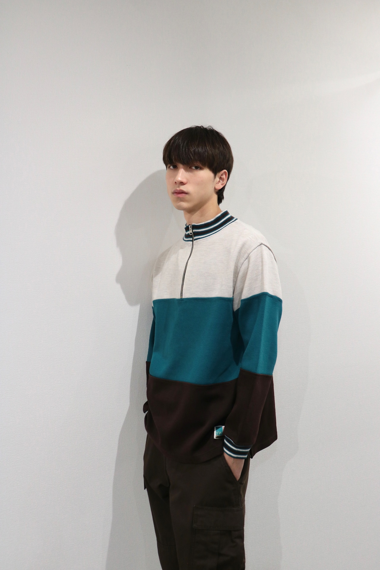 EASYWEAR 3 colors half zip design sweat shirt