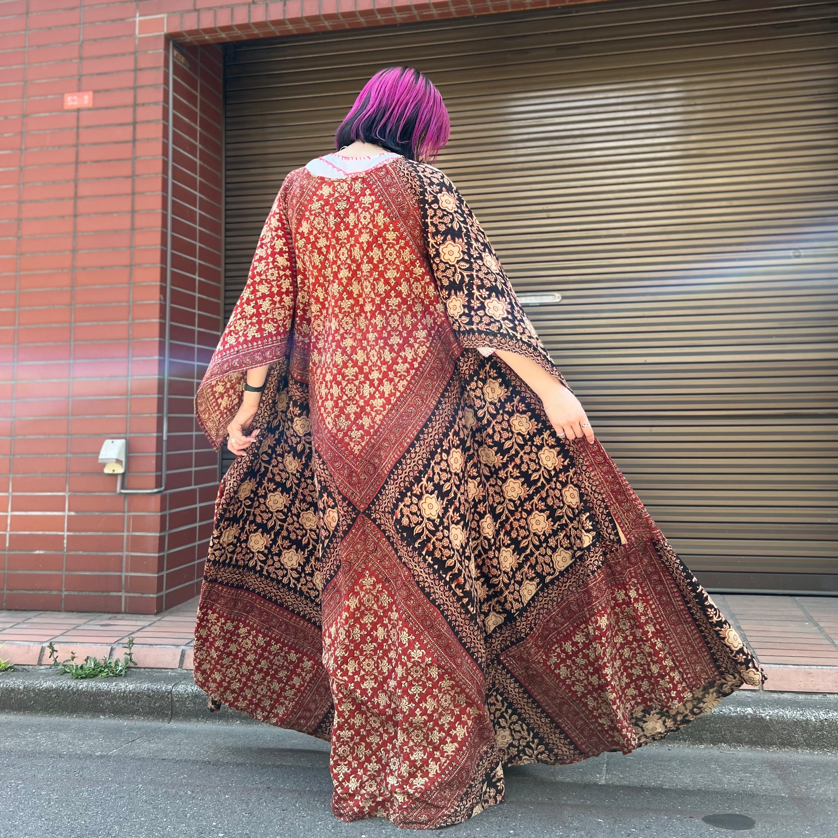 size: M程度 インド綿 ワンピース ドレス 刺繍 ロング丈 赤 ベージュ