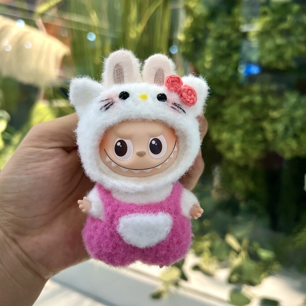 癒やし系の可愛さ!Labubu 4.0 猫ちゃん風 極上ニットコーデセット 10cm用 高いフィット感で可愛さ最大限 萌え専用フリース