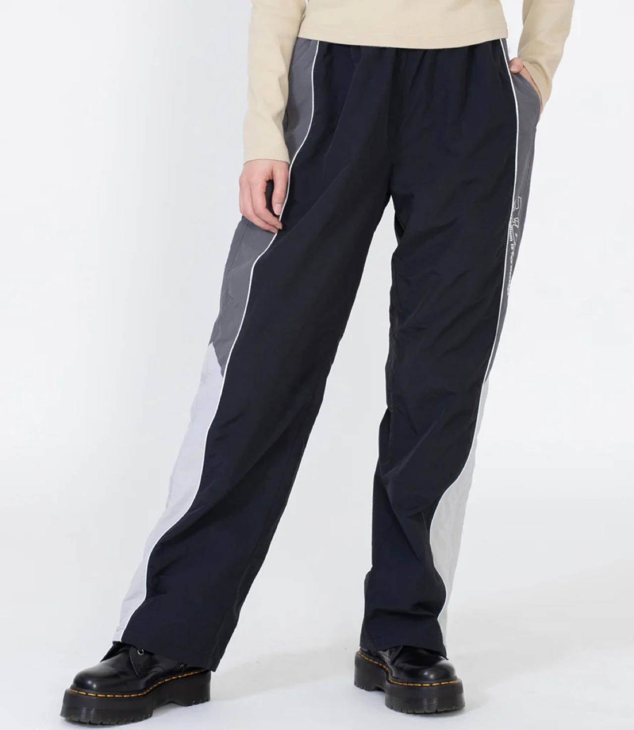 【X-girl】SIDE STRIPE TRACK PANTS【エックスガール】