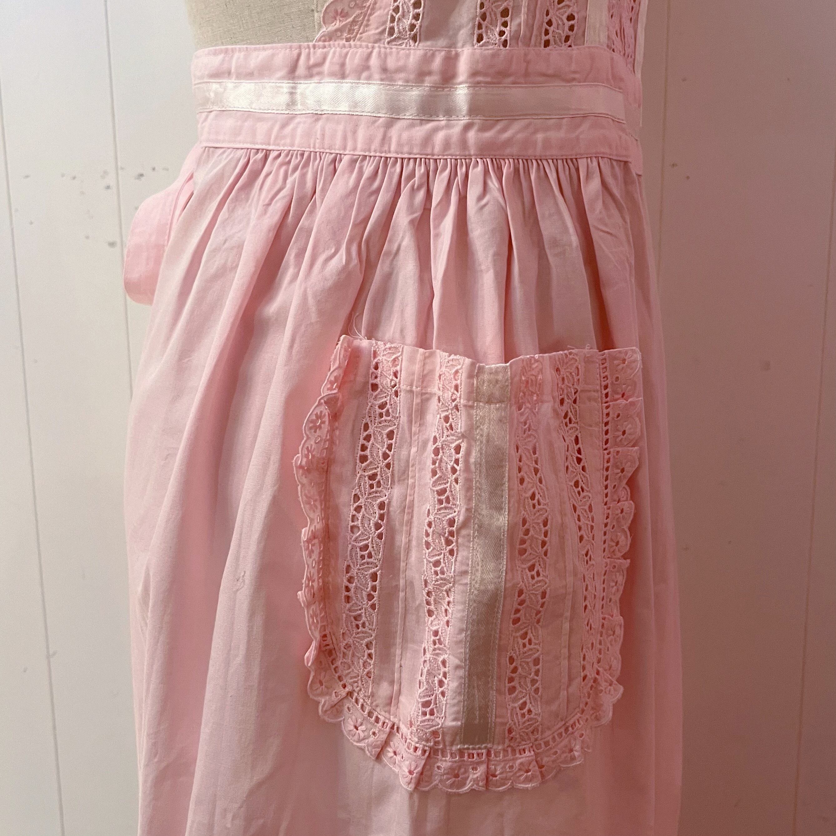 pink ribbon frill apron