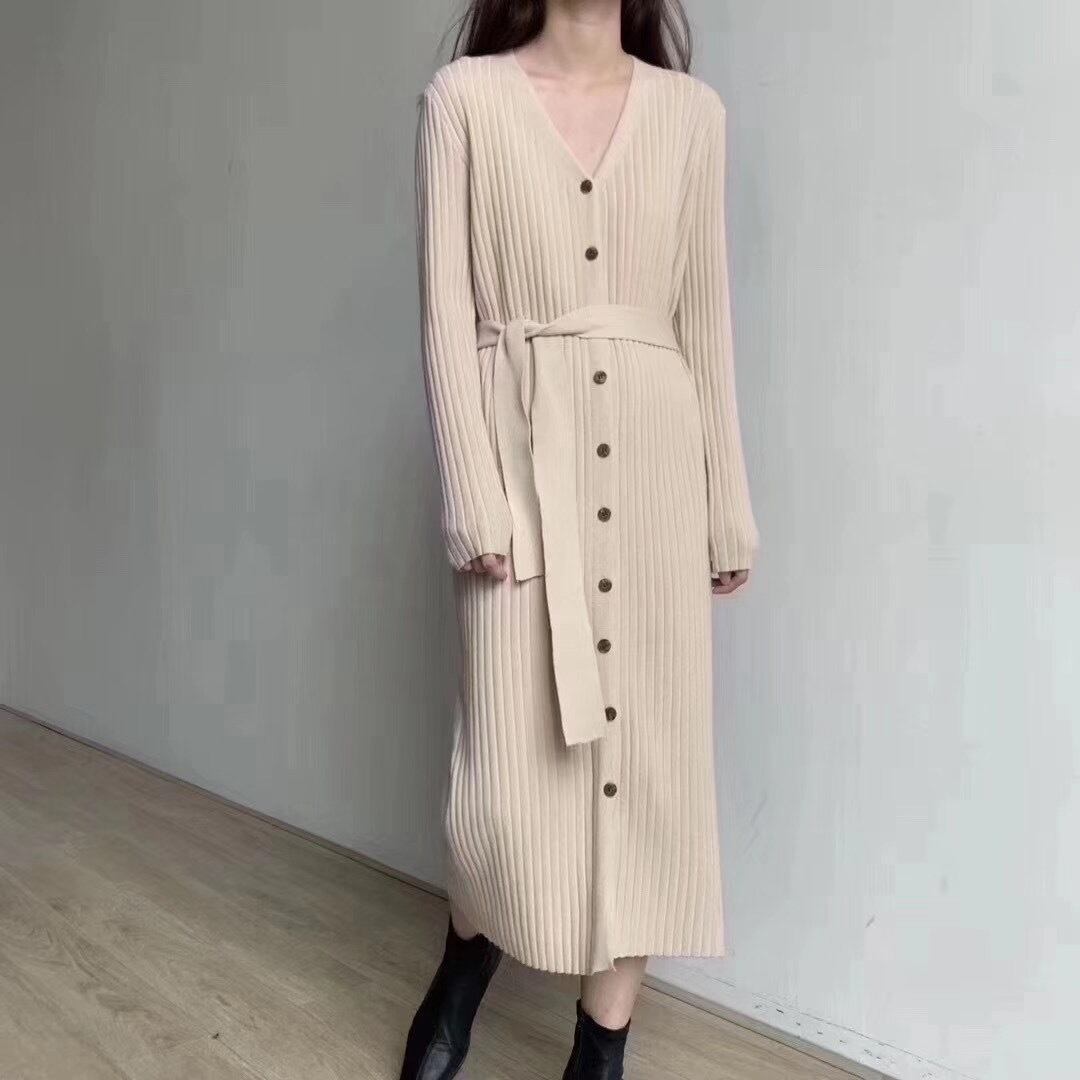 フロントボタンリブニットワンピース