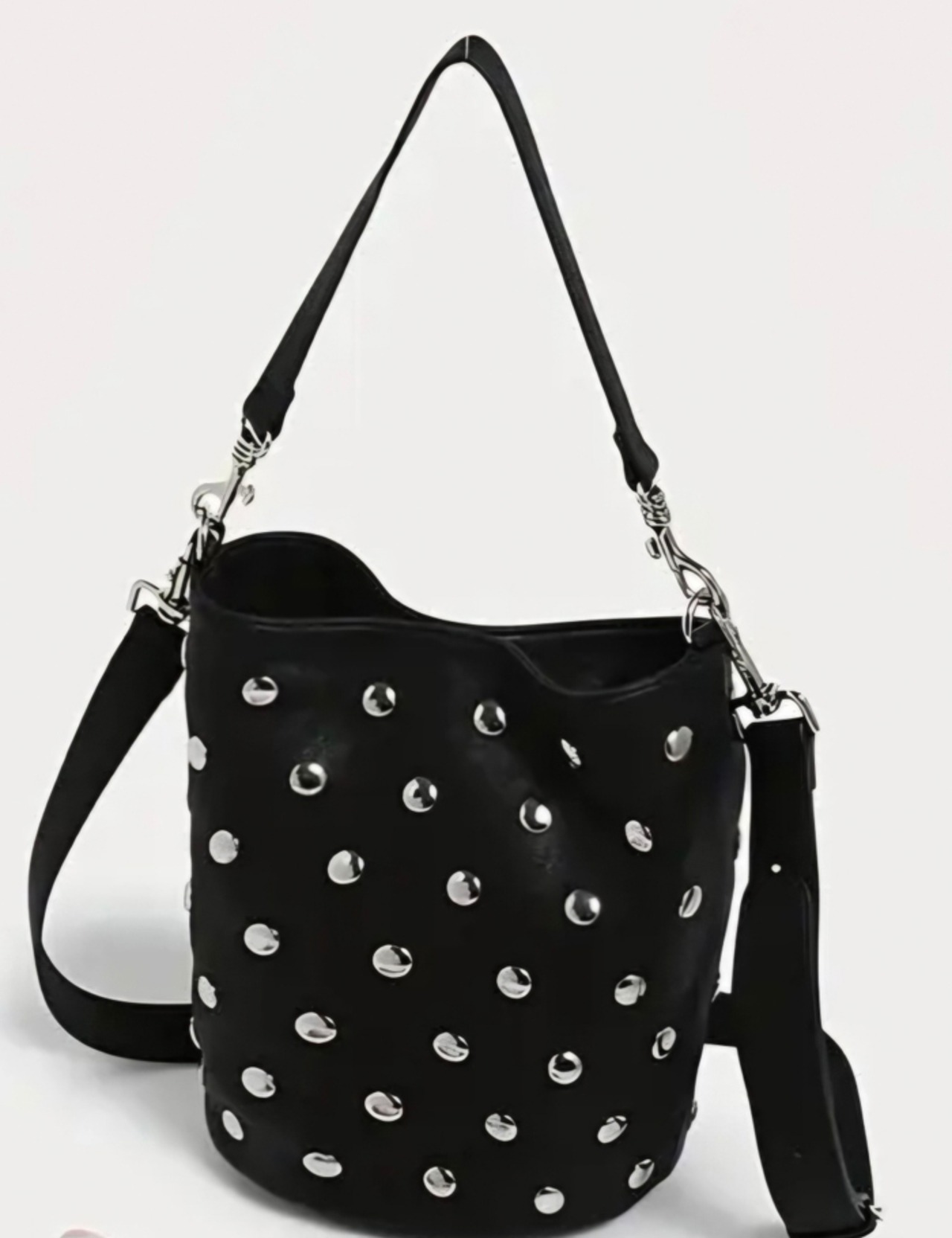 【25aw】Stud Bucket Bag_onecolor