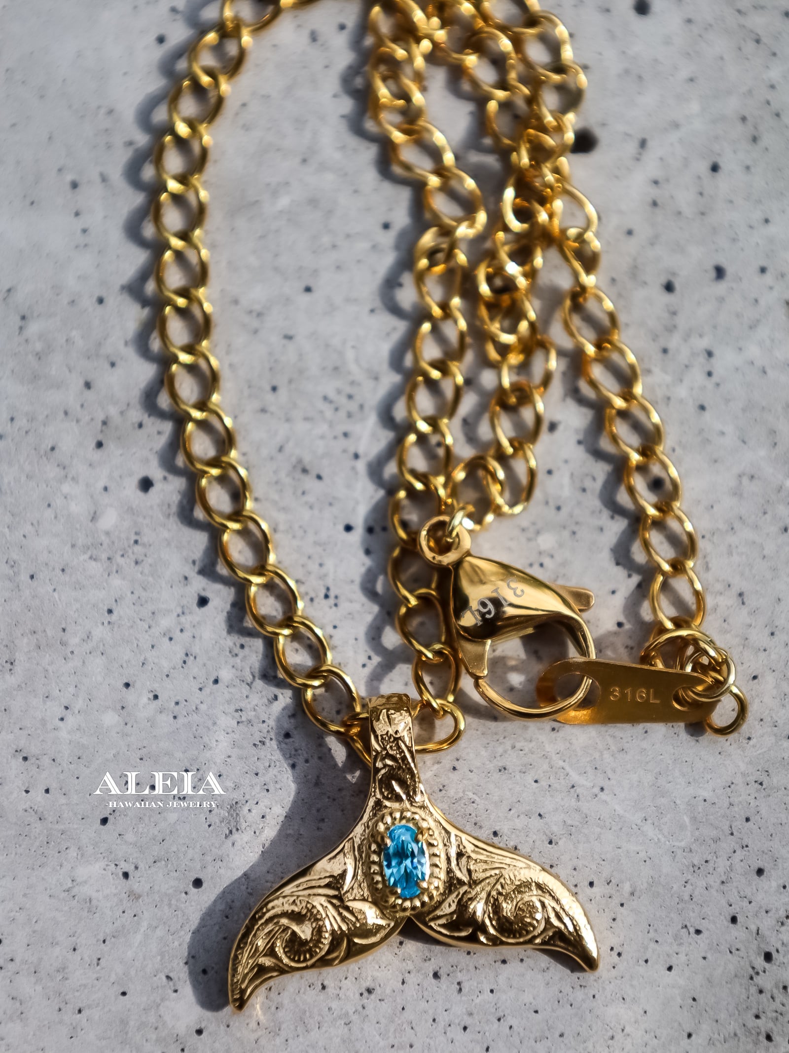 犬猫用ネックレス】lino whale tail [316L]ハワイアンジュエリー