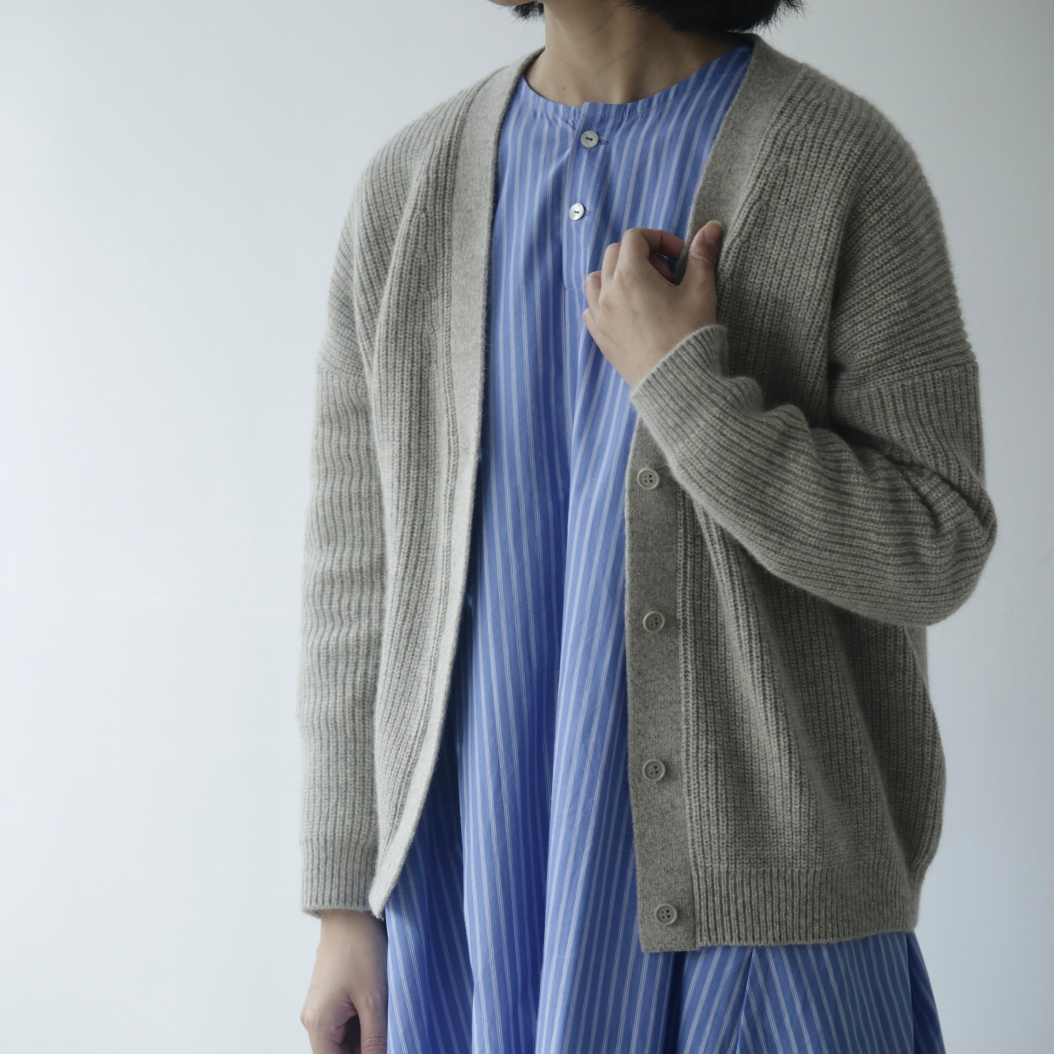 vie（エヴァムエヴァ）カーディガン 楽天市場】evam eva(エヴァムエヴァ)cashmere cardigan 4colormade in