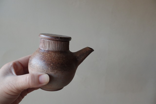 明光窯　備前焼　【 醤油差し 】