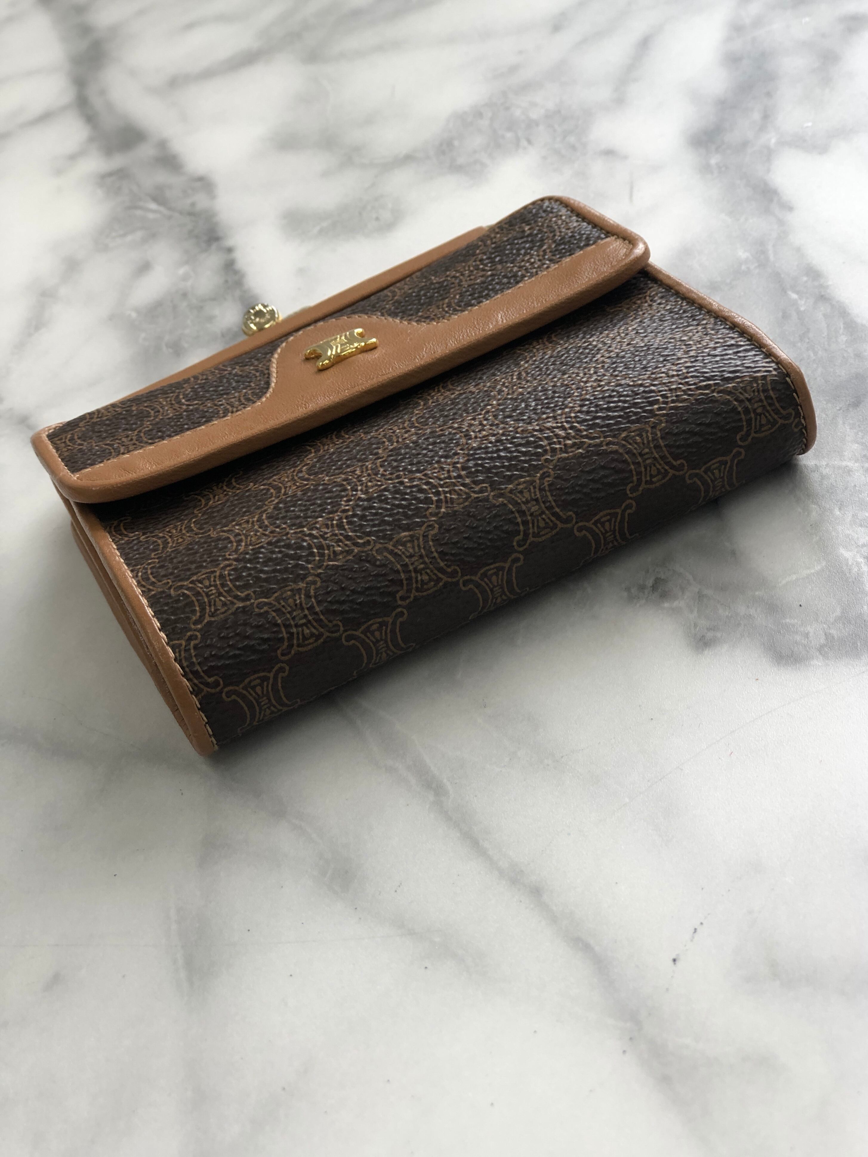 CELINE セリーヌ マカダム トリオンフ PVC レザー コンパクト