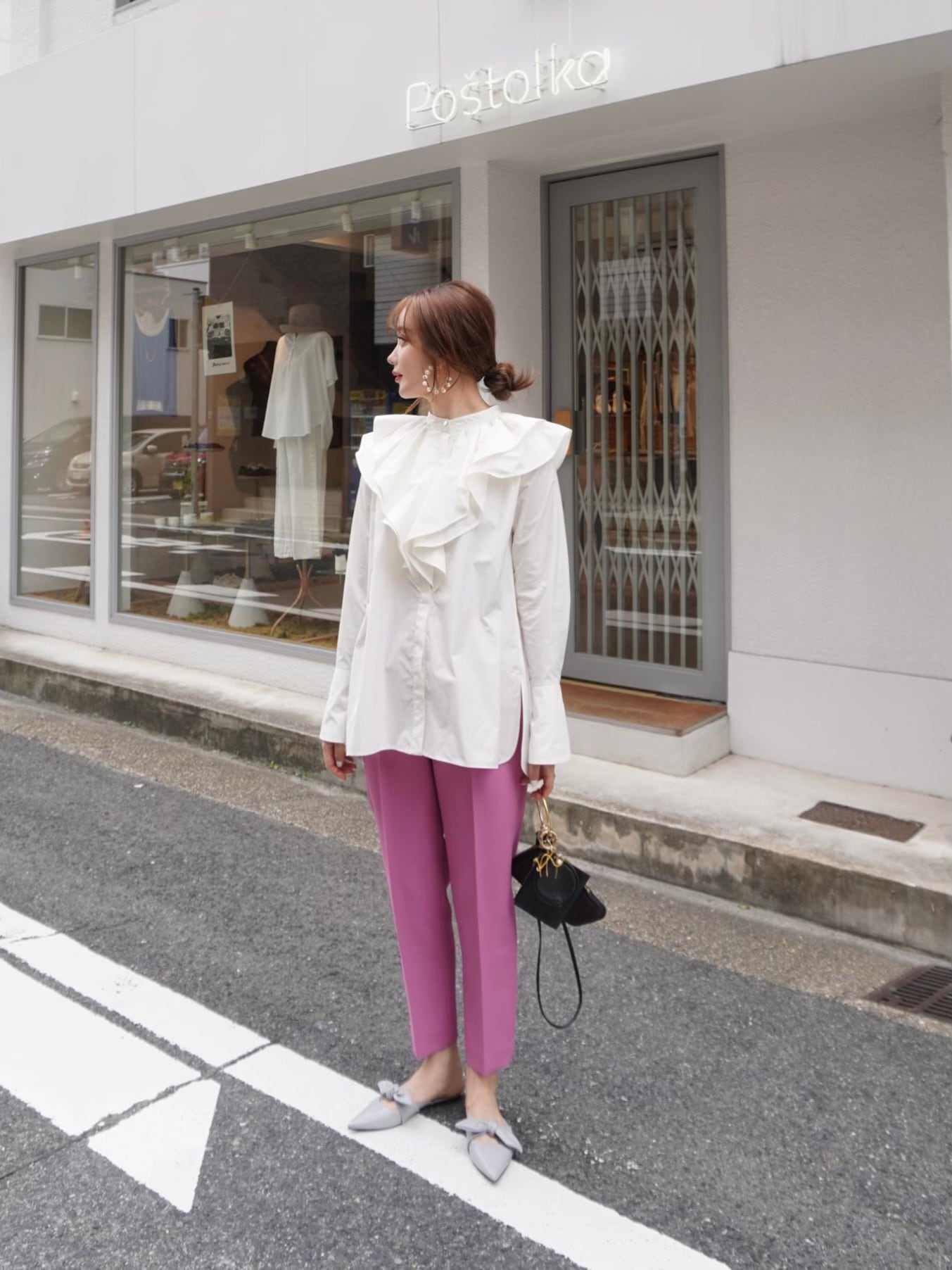 HYEON ヘヨン　flower petal blouse / pink