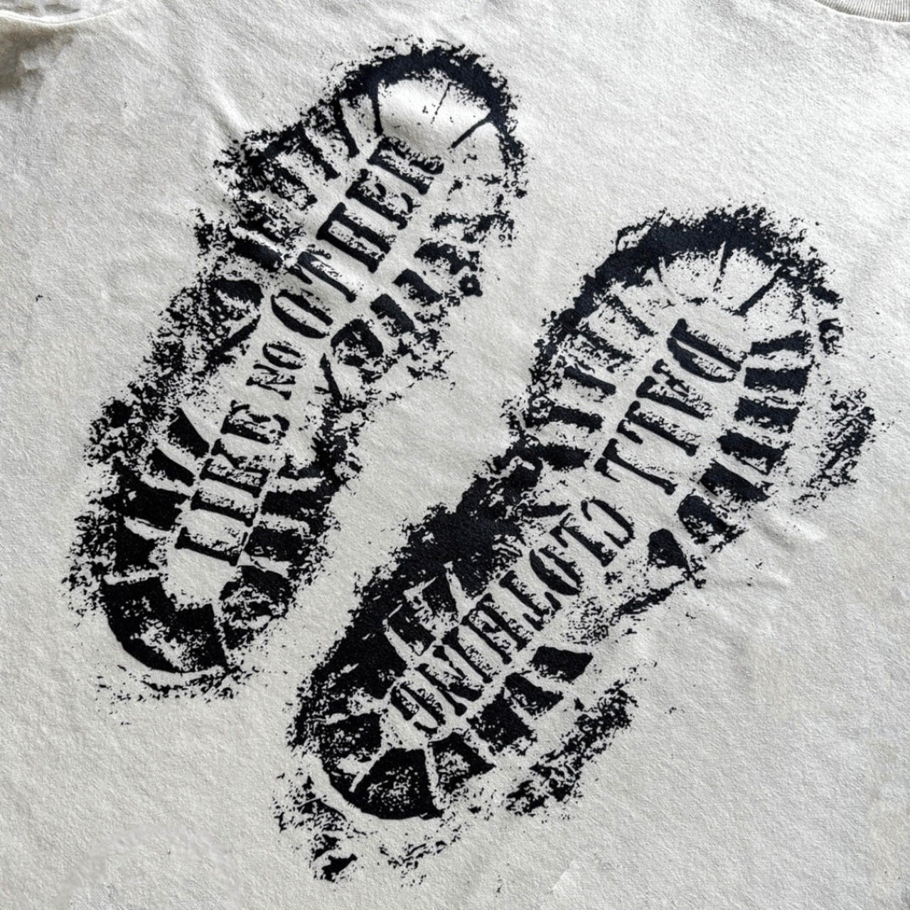 BOOT STAMP TEE