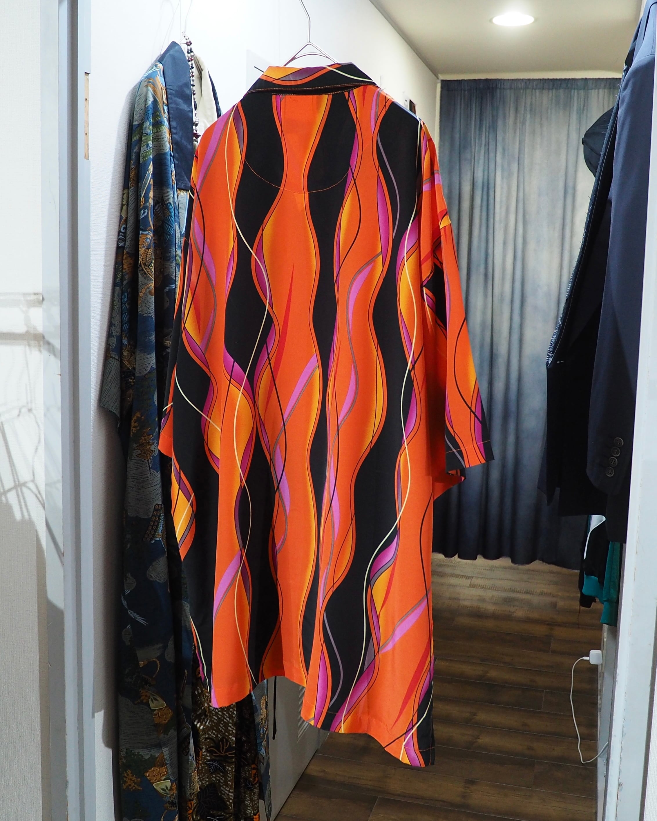 ” 畝り ” Undulation all Over pattern vintage Drape loose Open collar Shirt