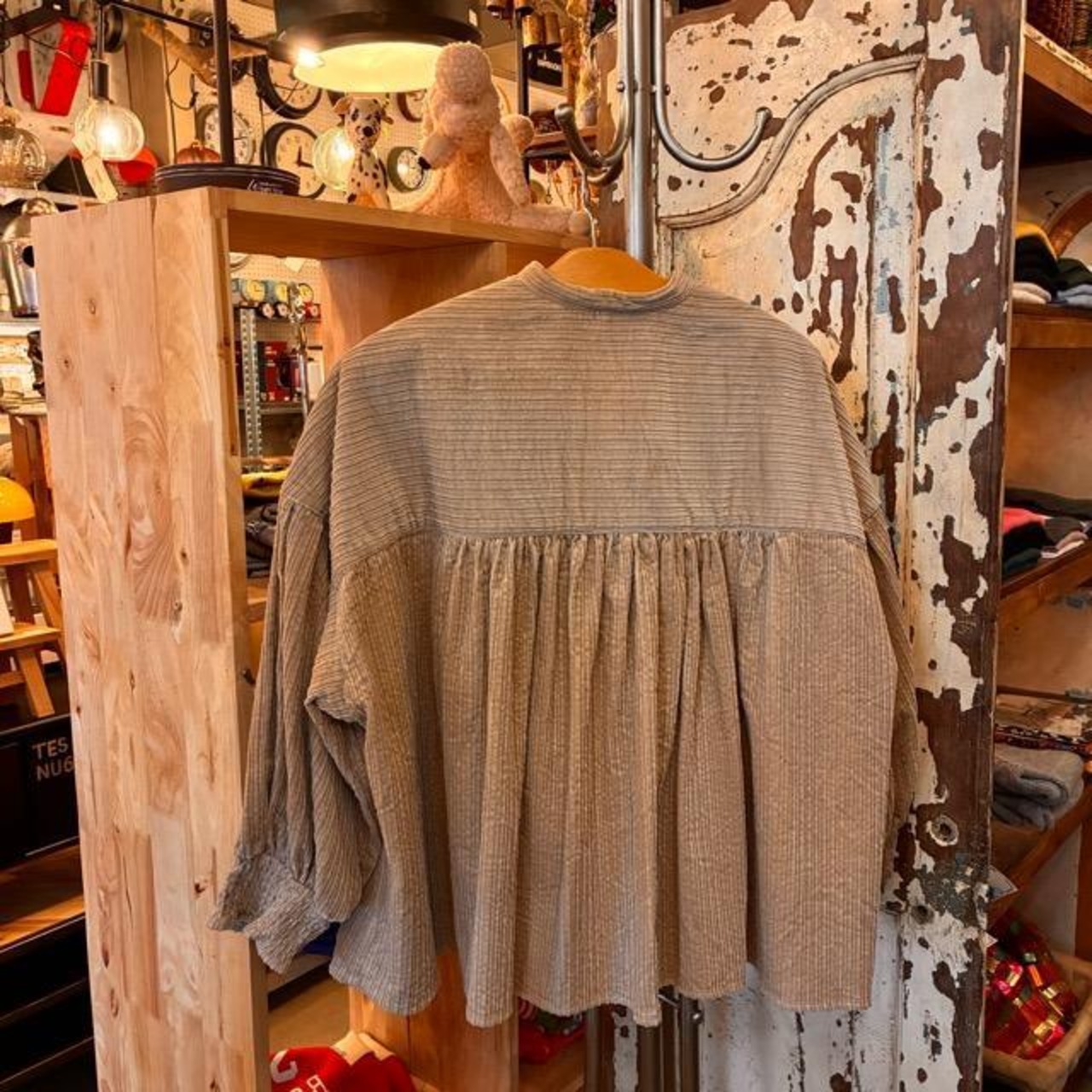 UNIVERSAL TISSU Parent-Child Corduroy Shirred Blouse, Beige/Brown, Long Sleeve Blouse, Balloon Sleeves, Oversized