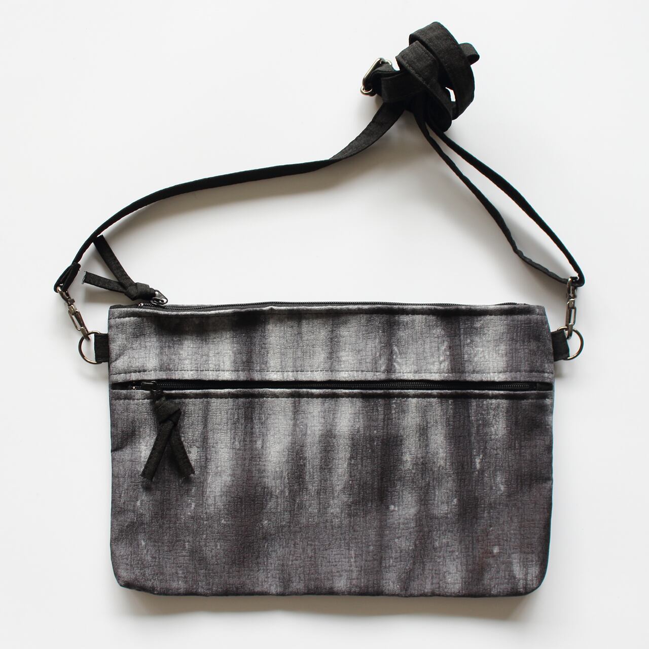 KIMONOサコッシュ（絞り染め/鉄紺） | 伊と幸公式オンラインストア