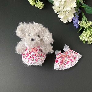 ミニチュア　小花柄スカラップレースワンピース