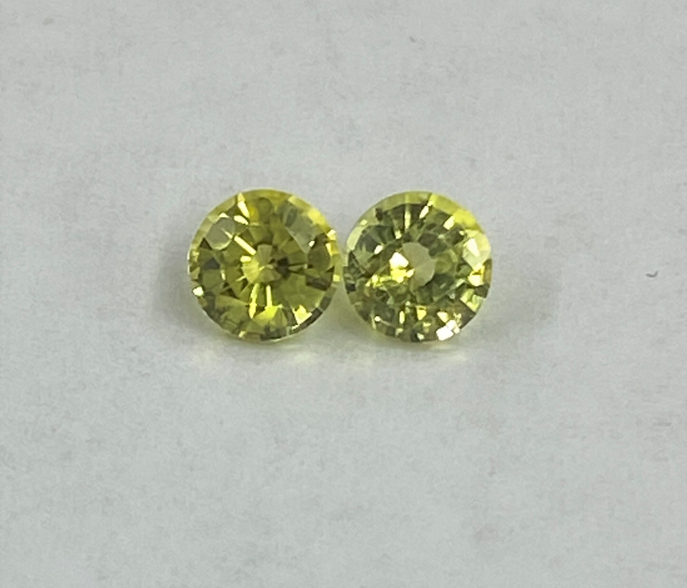 カナリートルマリン　ラウンド　4.0ｍｍ　2個セット