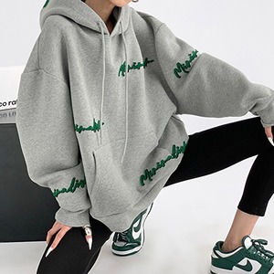 Embroidered hooded sweater 122362