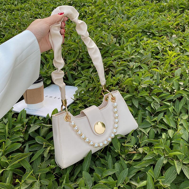 パールチェーン サマー 夏物 真珠 メッセンジャーバッグ Tiancai_Wing_Bag51767518110