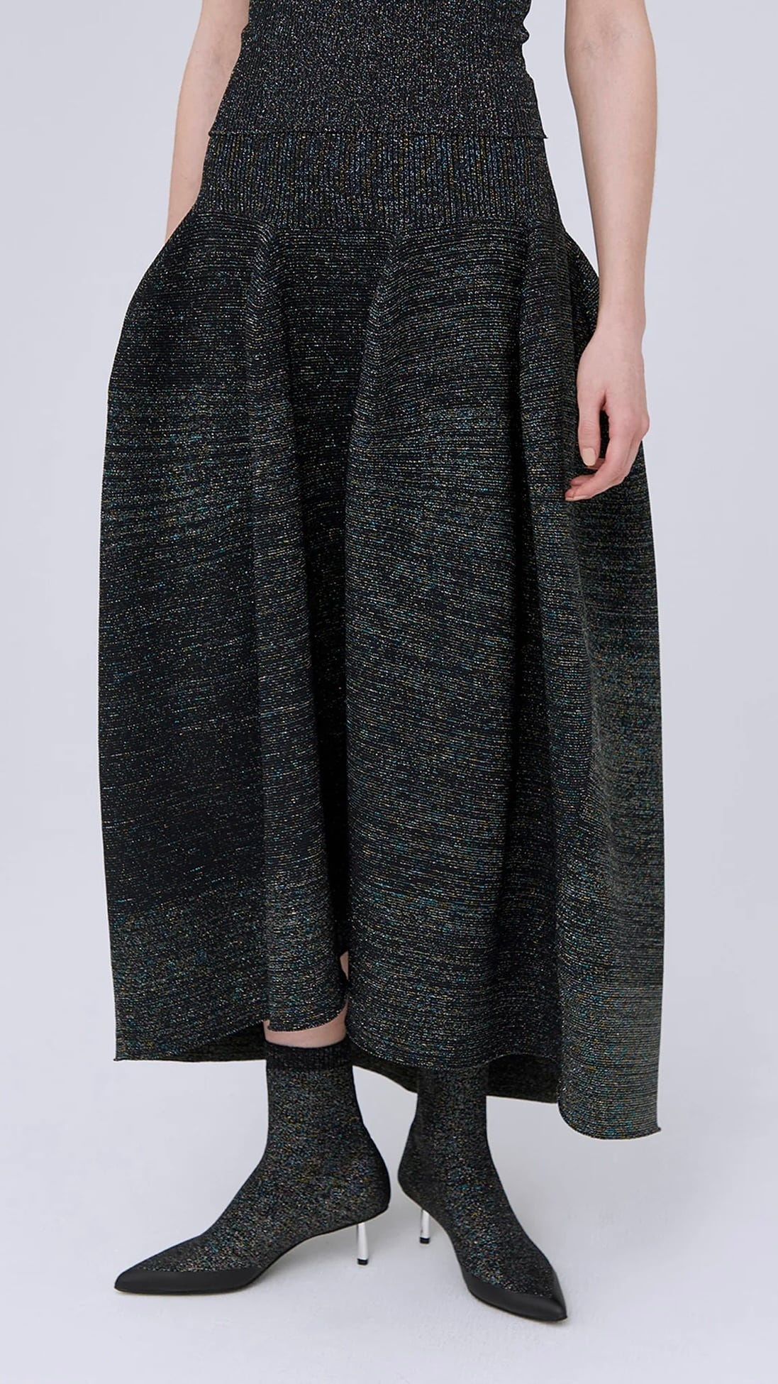 CFCL】POTTERY GLITTER ROUNDED HEM SKIRT | idealclasse CFCL】POTTERY GLITTER ROUNDED HEM SKIRT | idealclasse