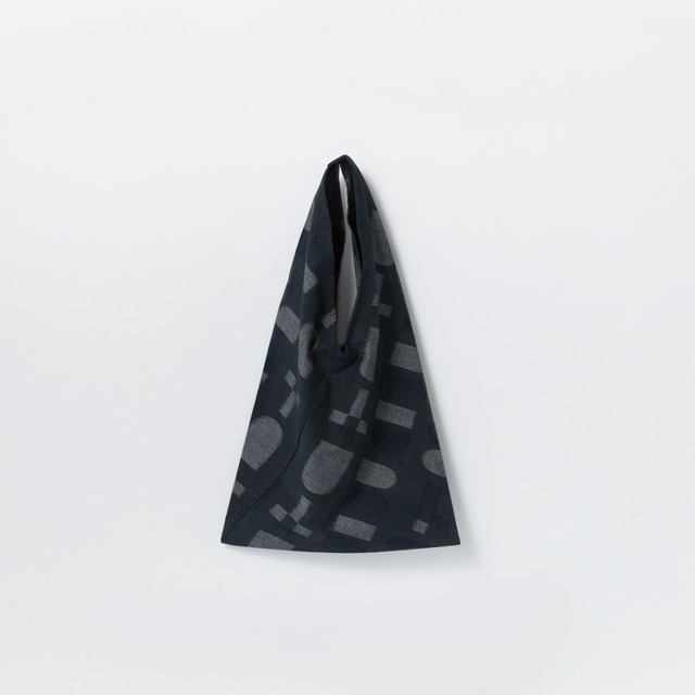 TRIANGLE TOTE BAG / NAVY