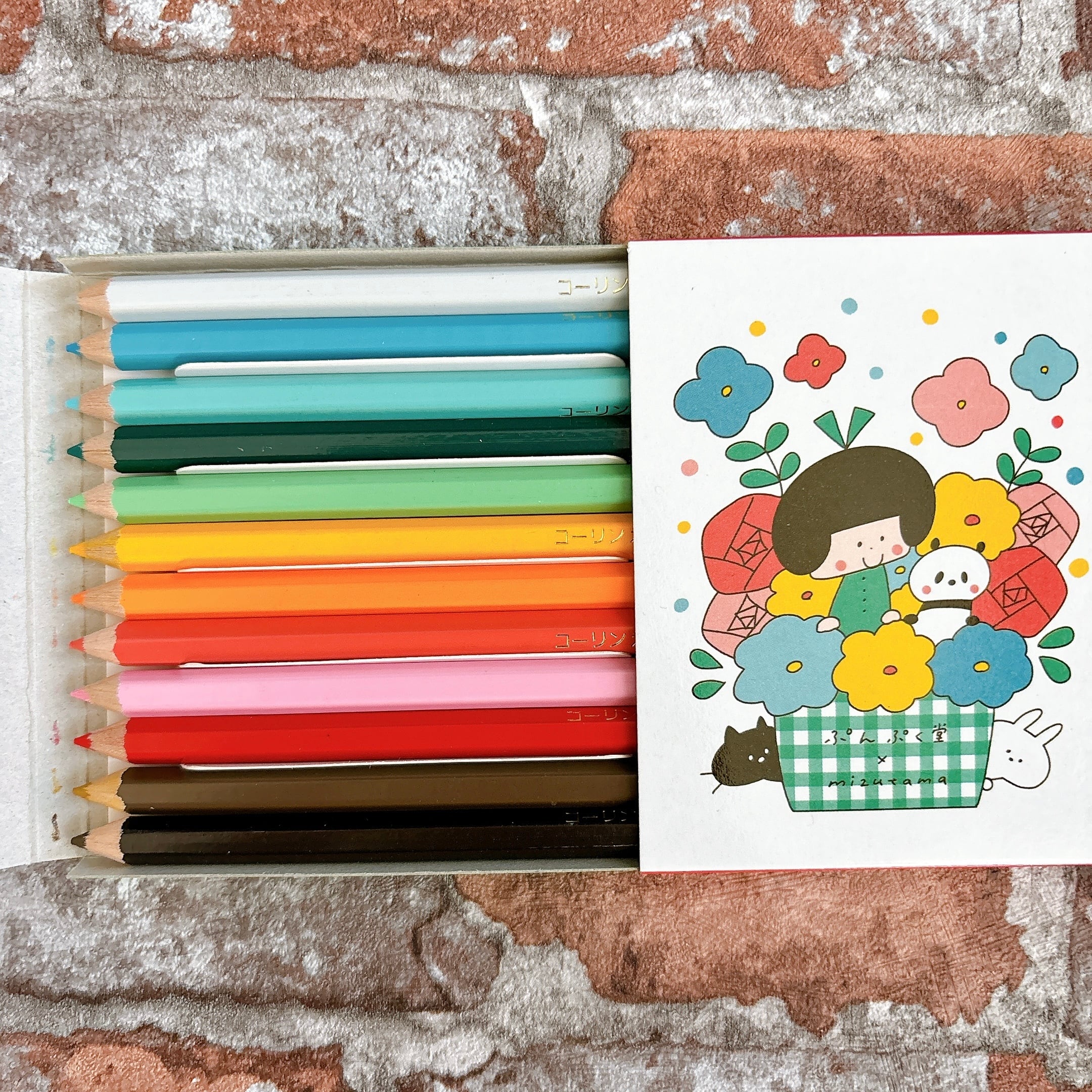 コモコモさん専用　色鉛筆とおまとめ 商品情報｜IROJITEN（色辞典）｜トンボ鉛筆