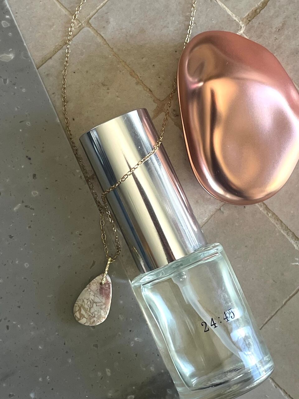 火のエレメント》ヒヤシンスジャスパーのチャーム【変容の花が咲く