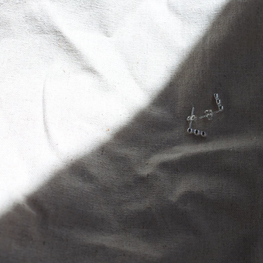 シルバー925 スリー円ピアス