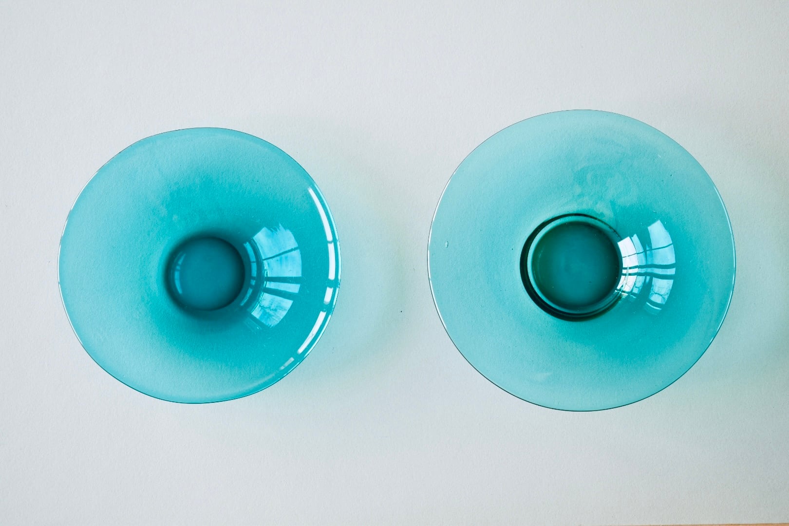 Riihimaen Lasi SV Glass Plate（Nanny Still） | Pyöritä