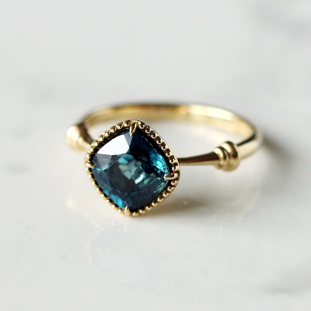 blue zircon ring / K18YG