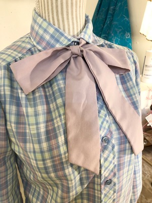 70's vintage ribbon tie blouse