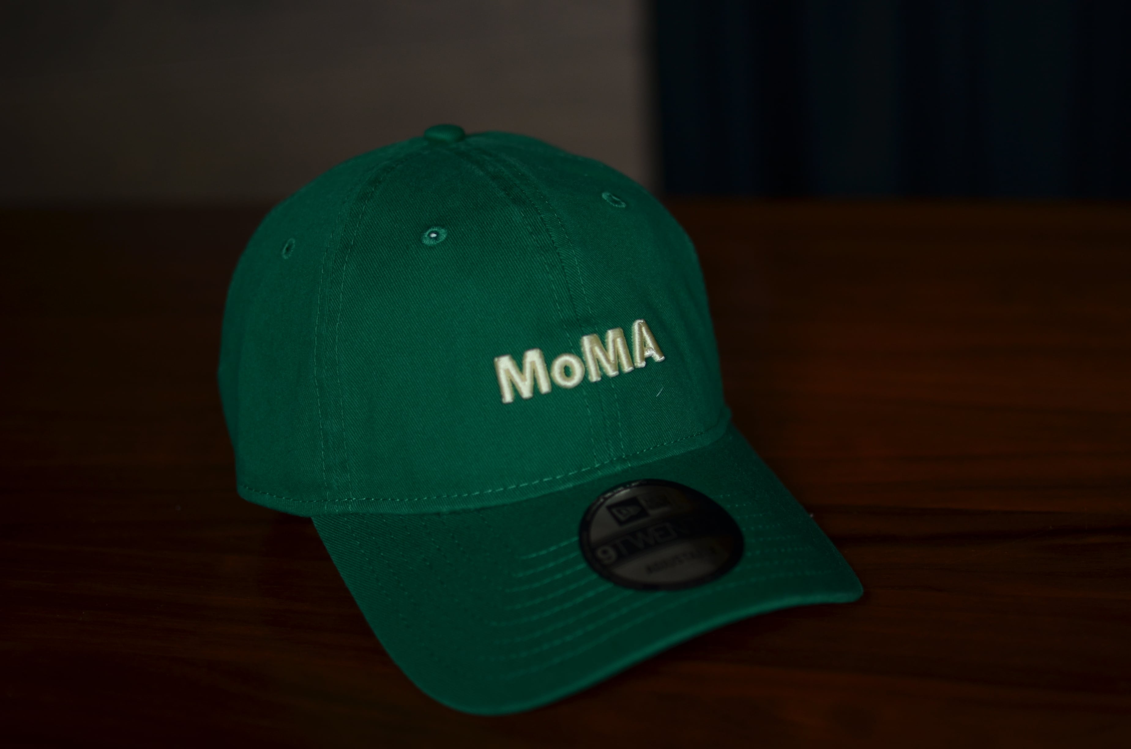 MOMA フロントロゴ CAP (green) プレゼント付き | CHIPS