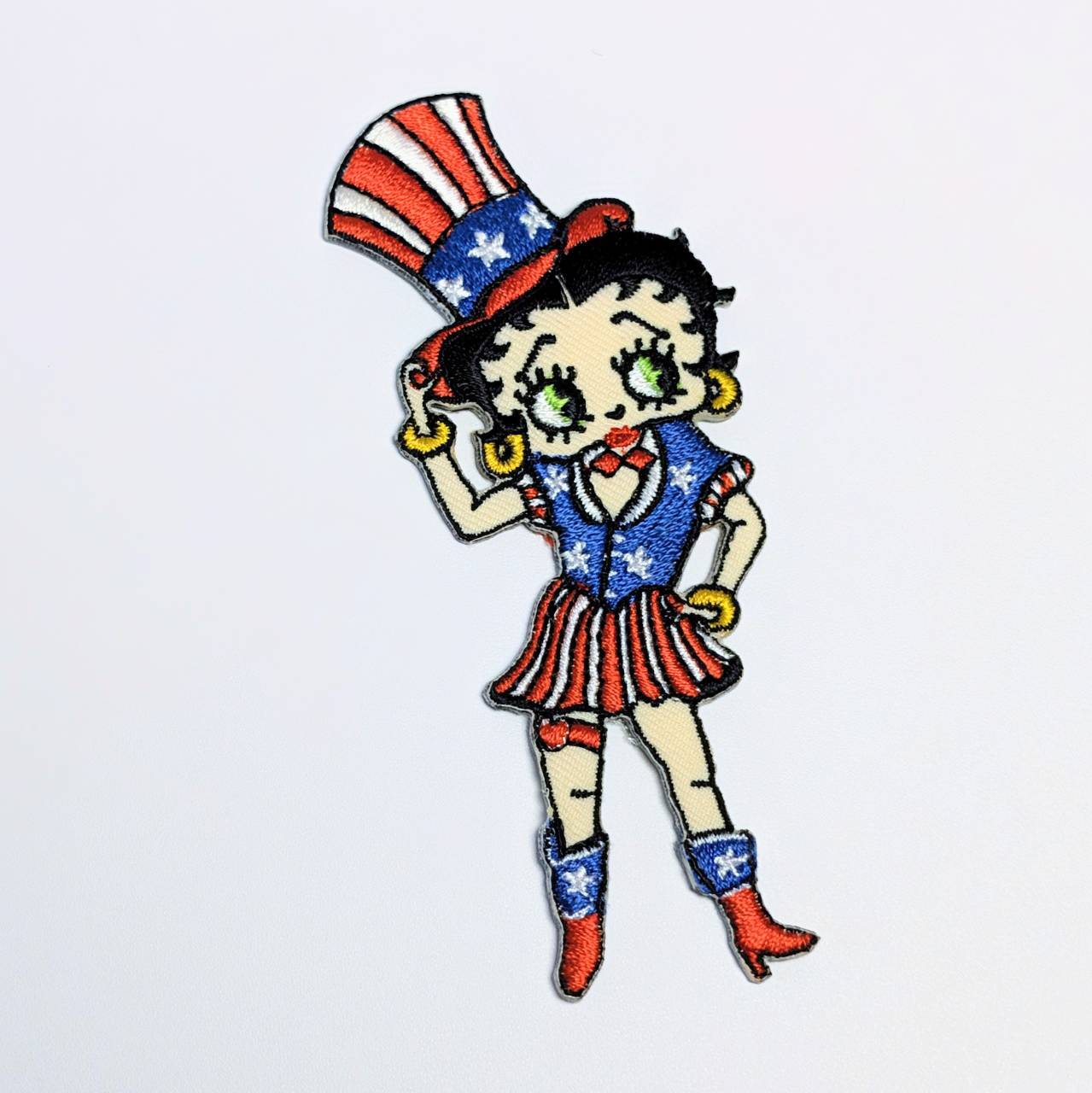 送料無料！ ★刺繍アイロンワッペン★【 Betty Boop（ベティブープ）】〚アメリカン雑貨 アメトイ〛