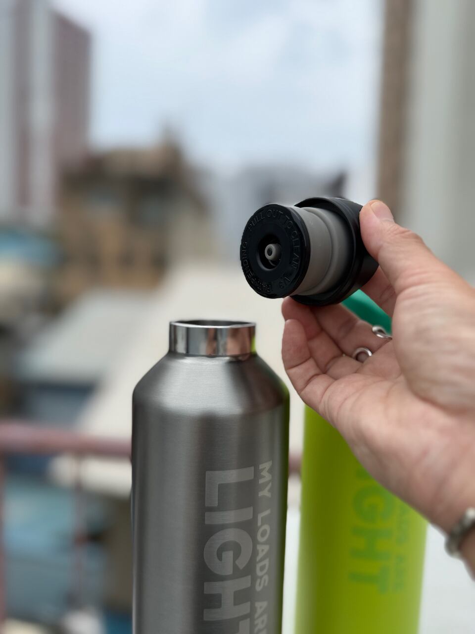 MY LOADS ARE LIGHT x REVOMAX / ALL-ROUND GROWLER(32oz 950ml) | EE