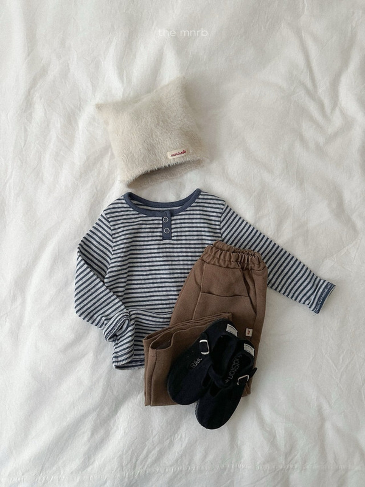 韓国子供服 / minirobe / 26Autumn / エディストライプボタンT / 秋服 *S~XL*
