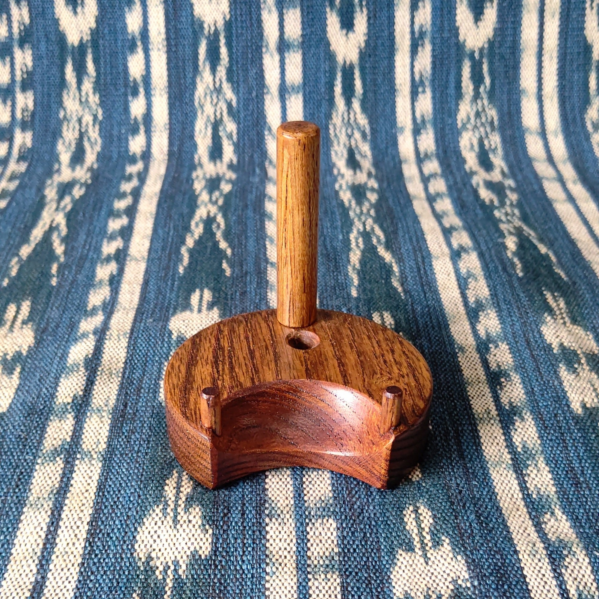 天目花器 天目花器 天目染付線彫 花器｜佐賀県立 九州陶磁文化館