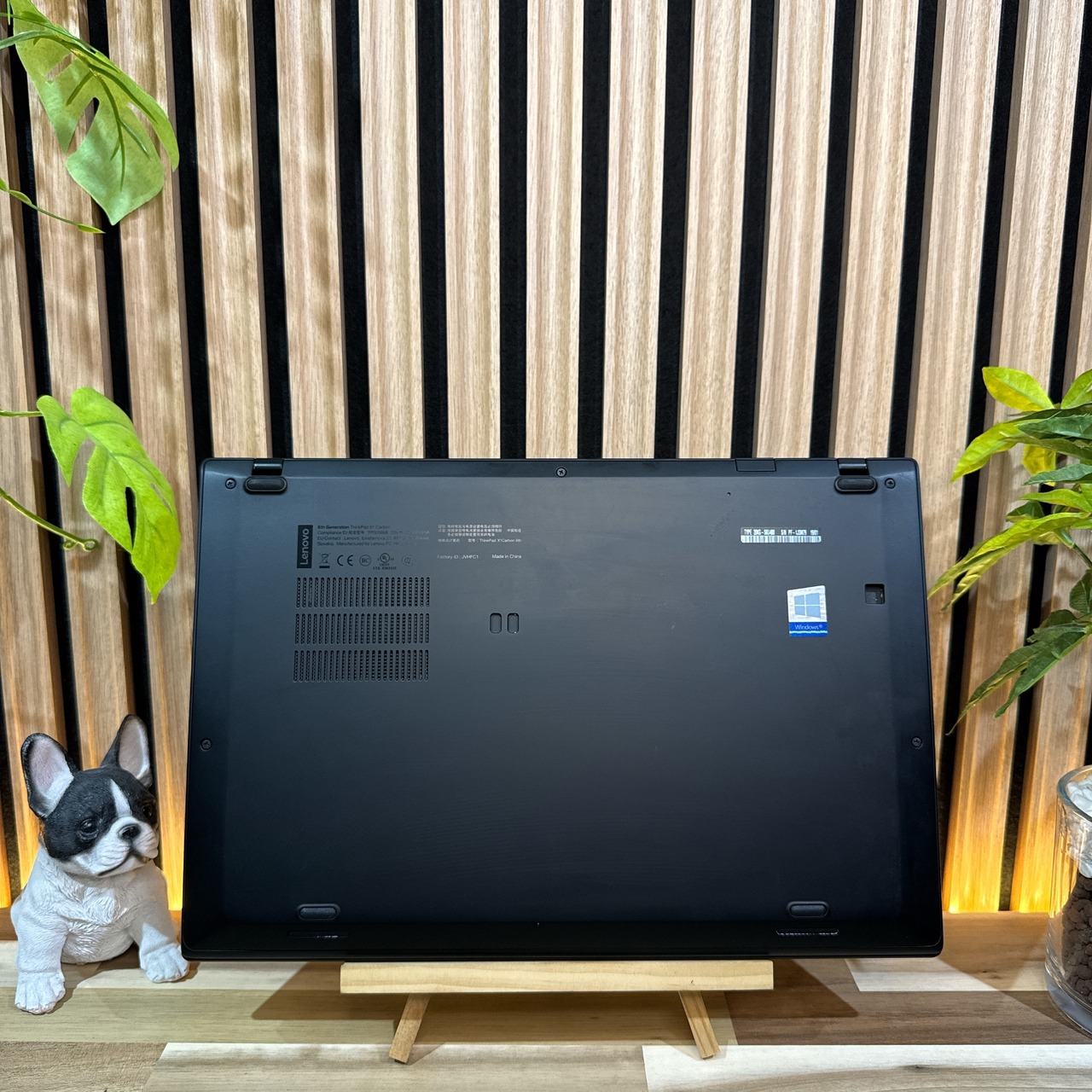 \ 公式ショップ限定価格❣️/ 準美品《タッチ対応モデル》ThinkPad X1 Carbon Gen6 メモリ8GB SSD256GB ノートパソコン 安心サポート&3ヶ月保証付き