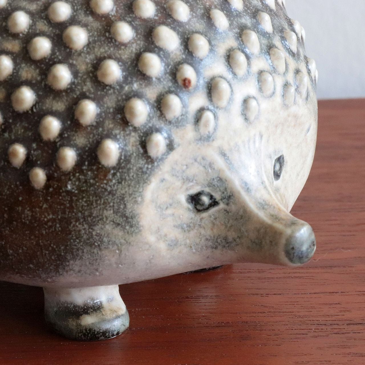 c8345】ハリネズミ（Igelkott / Hedgehog） /WWF ［Lisa Larson/Sweden