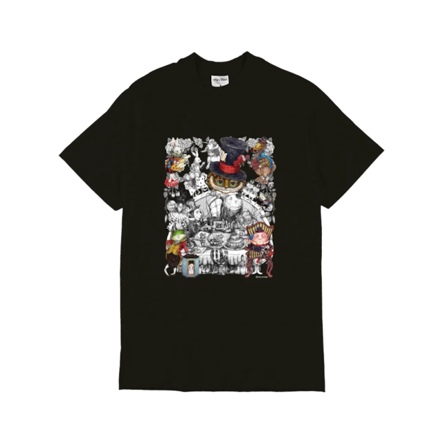 ビックプリントTシャツ　「不思議の国アリス」