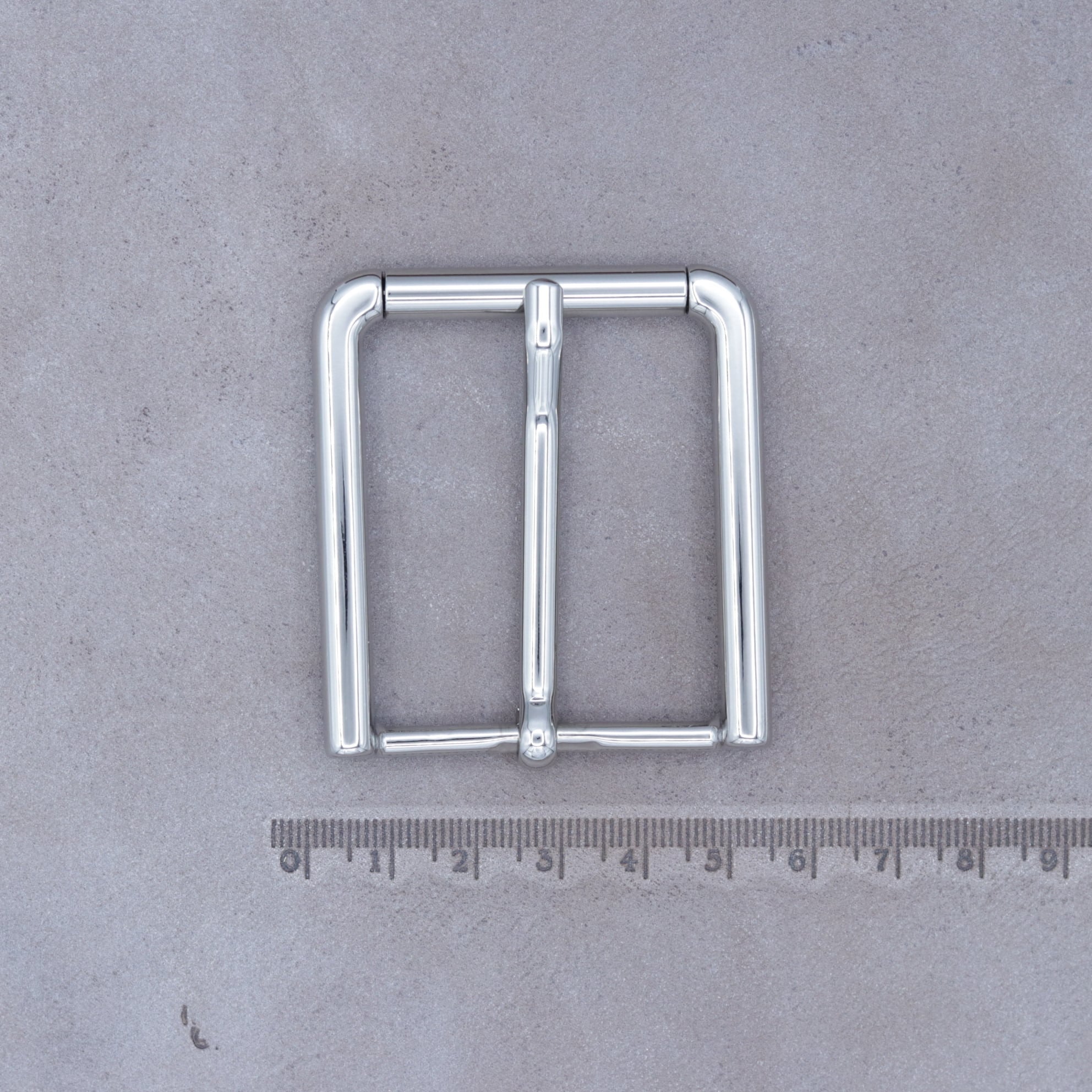 12235】イタリア製 バックル 40mm幅 ベルト用 尾錠 スクエア型