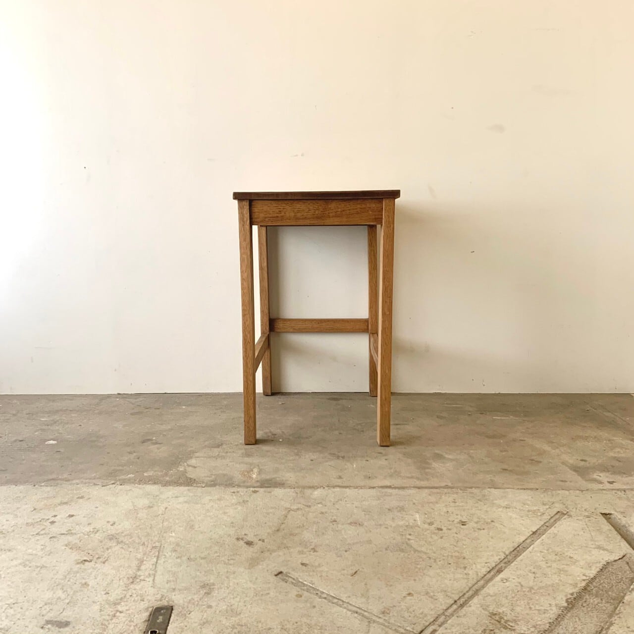 サイドテーブル　作業台　古家具　0408