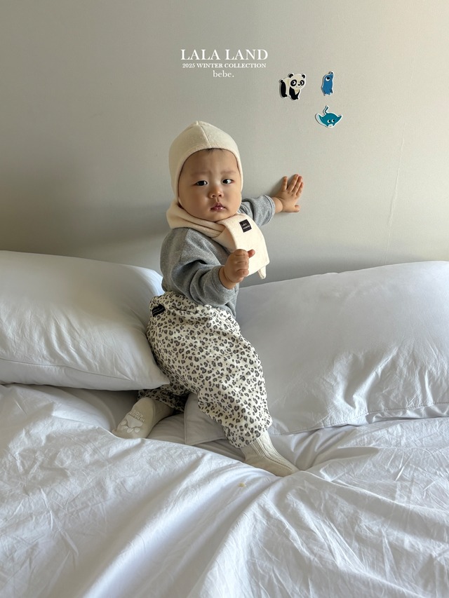 【予約】Corduroy Padded Pants