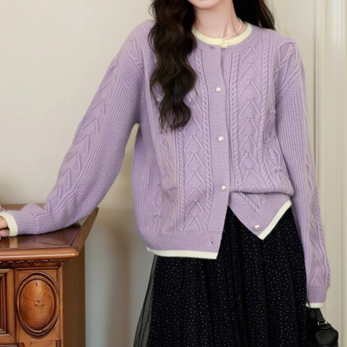 パールボタンケーブルニットカーデ ・9521